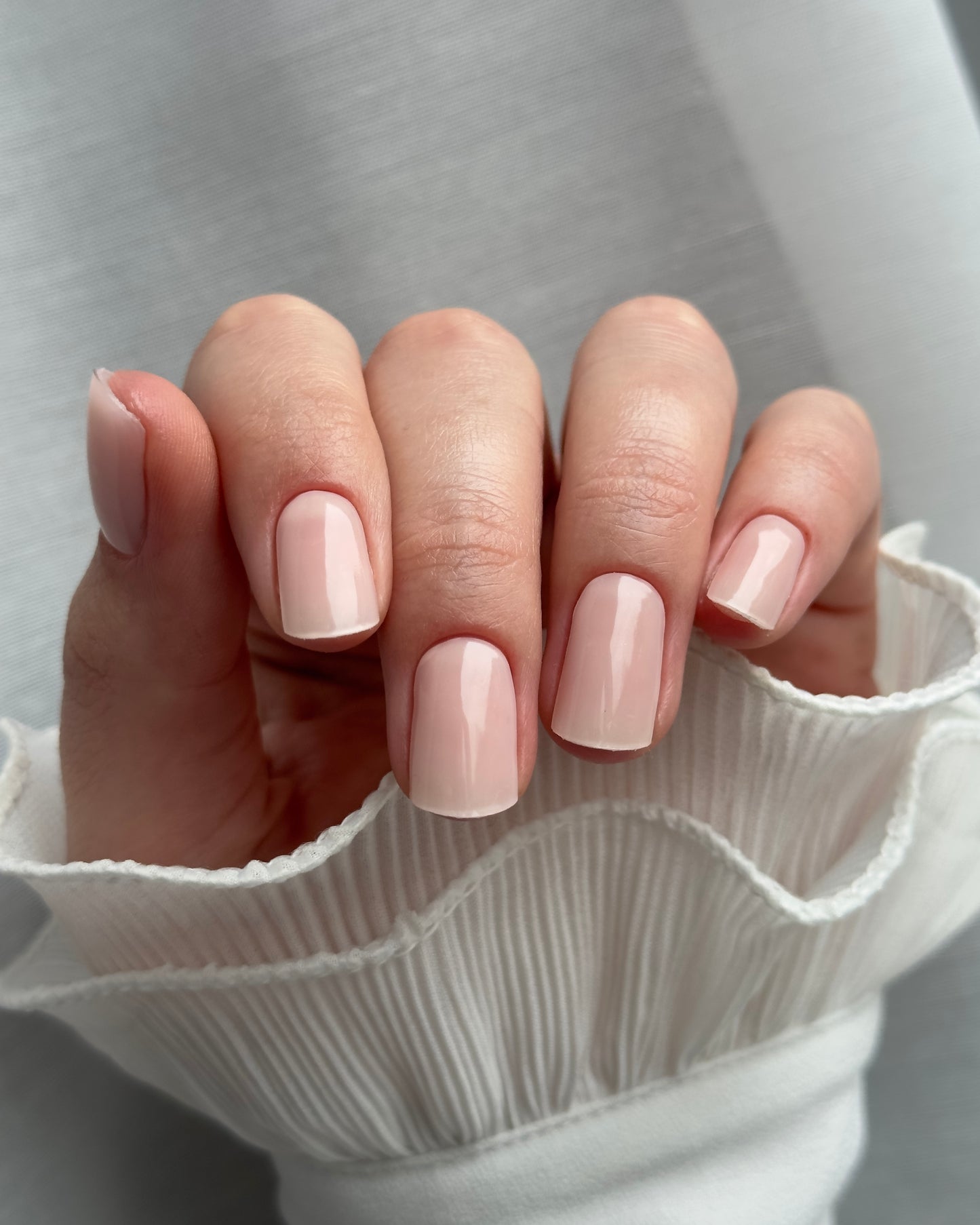 Nude Transparent UV Maniküre